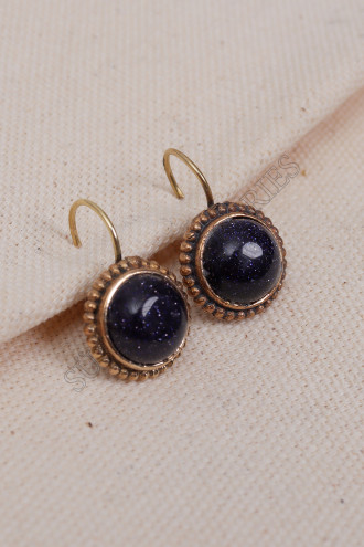 Ortası Siyah Yıldız Taşlı Otantik Küpe