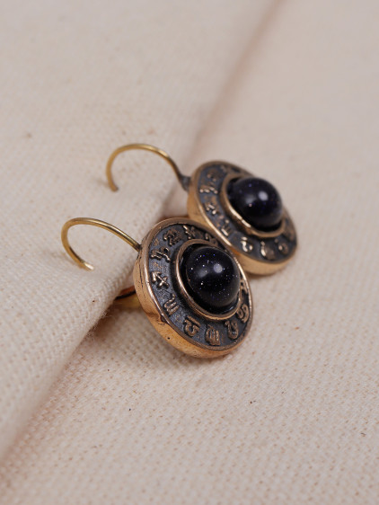 Siyah Yıldız Taşlı Burç Figürlü Otantik Küpe