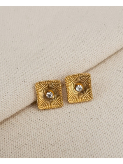 Ortası Taşlı Kare Model Vintage Gold Çelik Küpe Ortası Taşlı Kare Model Vintage Gold Çelik Küpe