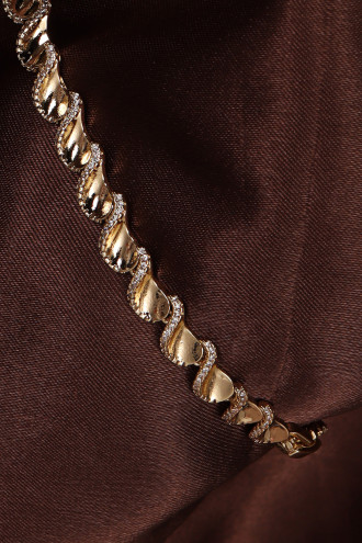 14k Xuping Gold Renk Zirkon Taşlı Kıvrımlı Dalga Modeli Bileklik 17 cm