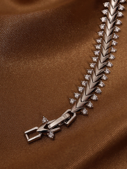 14k Xuping Silver Renk Uçları Zirkon Taşlı Balıksırtı Desenli Bileklik 17 + 2 cm