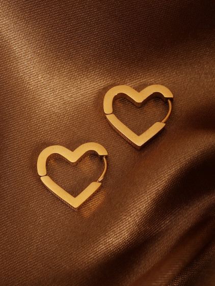 Mini Kalp Model Gold Çelik Küpe
