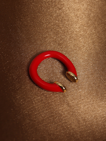 Kırmızı Mineli 2 mm halka Kıkırdak Küpe