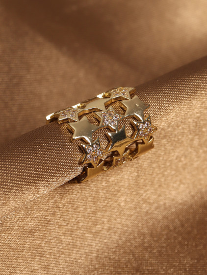 Çok Yıldızlı Üç Sıralı Gold Renk Zirkon Taşlı Kıkırdak Küpe