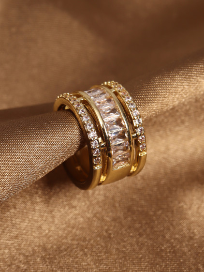 Baget Taşlı Kalın VIP Model Gold Renk Kıkırdak Küpe