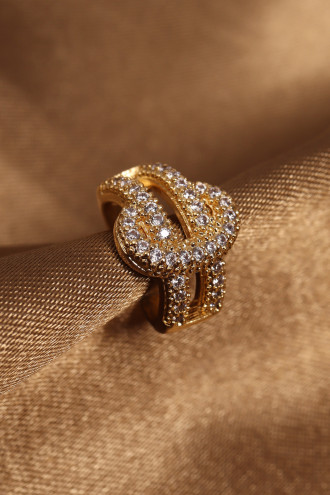 Kemer Modeli Zirkon Taşlı Gold Renk Kıkırdak Küpe