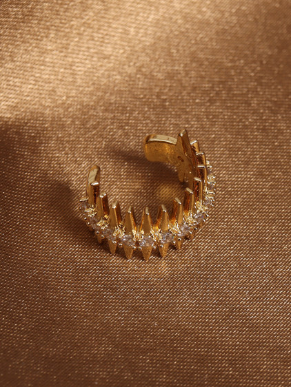 Kılçık Modeli Zirkon Taşlı Gold Renk Kıkırdak Küpe